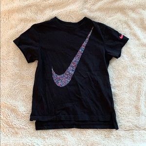 Kids Nike T-shirt